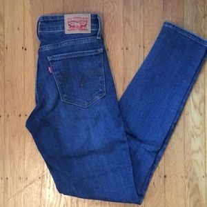 Levi’s 711 skinny jeans